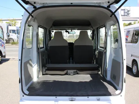 Mitsubishi Minicab Van