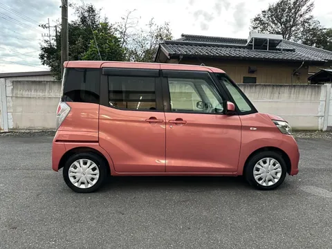 Nissan Dayz Roox