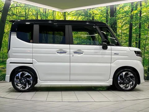 Suzuki Spacia Custom