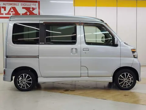 Daihatsu Atrai Wagon