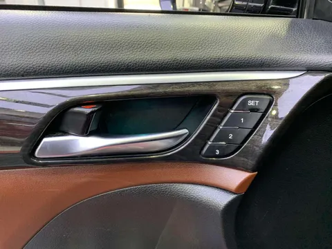 Gac GS8