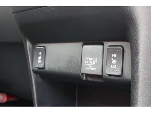 Honda N-BOX Slash