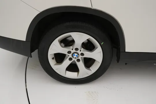 BMW BMW