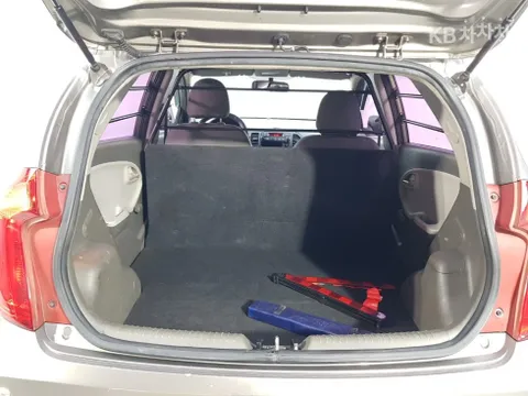 Kia Deluxe
