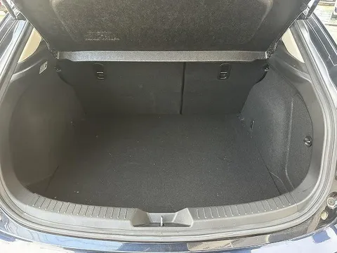 Mazda Axela Sport