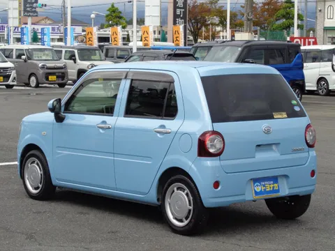 Daihatsu Mira Tocot