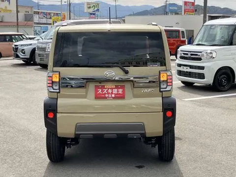 Daihatsu Taft