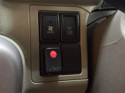 Nissan Clipper Rio