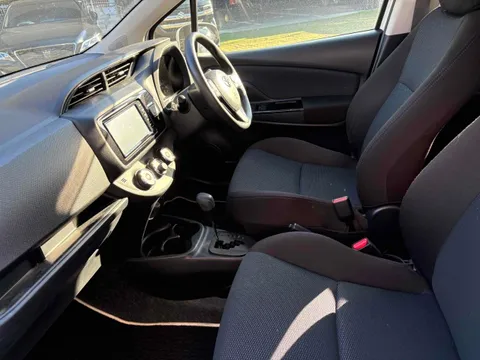 Toyota Yaris (Vitz)