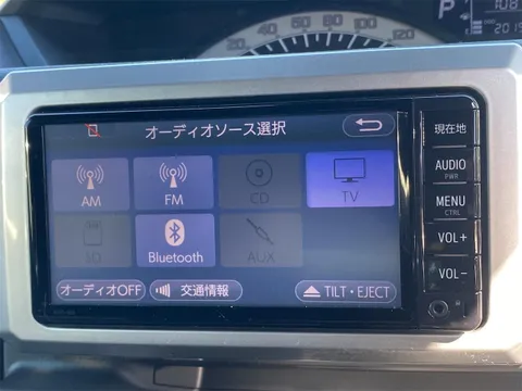 Toyota Pixis Mega
