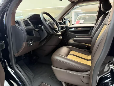 Volkswagen Caravelle