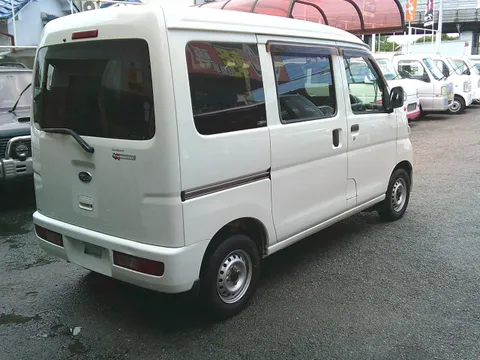 Subaru Sambar Van