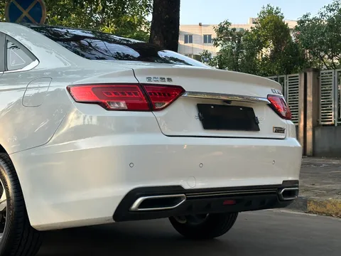 Geely Emgrand GL