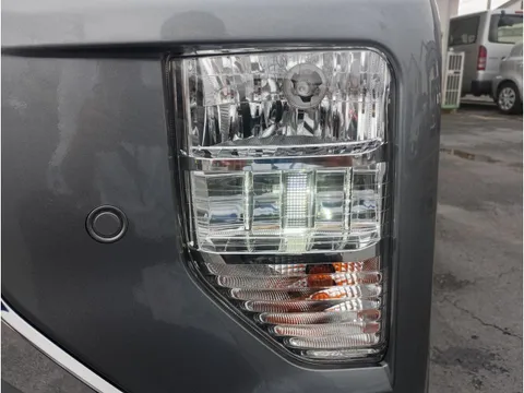 Mitsubishi eK X Space