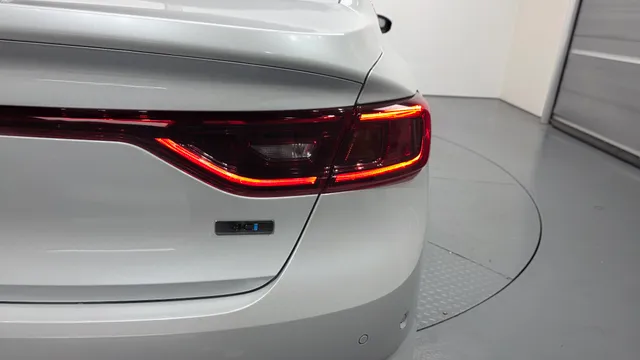 Renault Talisman (SM6)