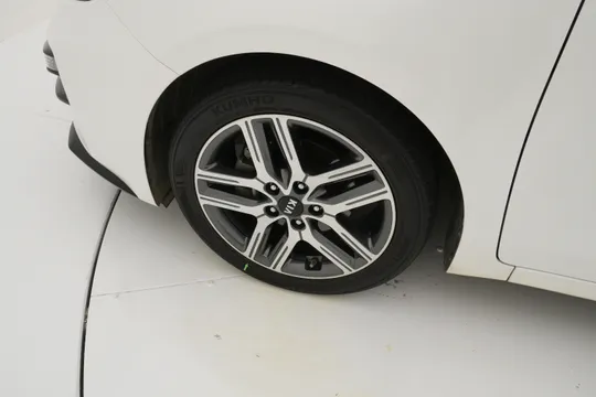 Kia Cerato (K3)
