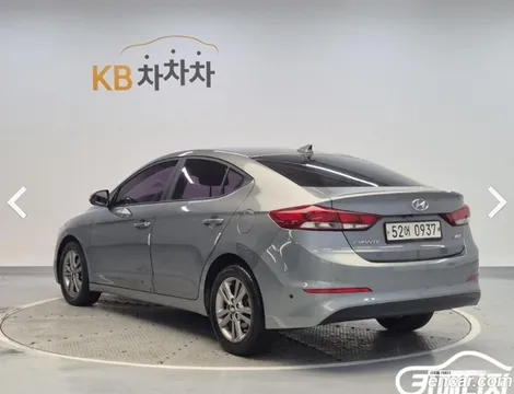 Hyundai Elantra (Avante)