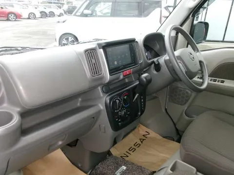 Nissan Clipper