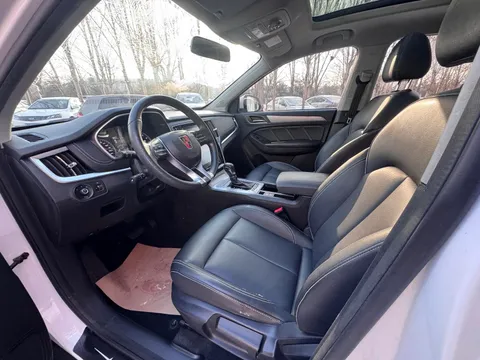 Roewe RX5