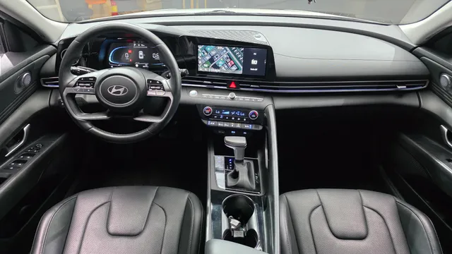 Hyundai Elantra (Avante)