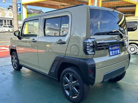 Daihatsu Taft