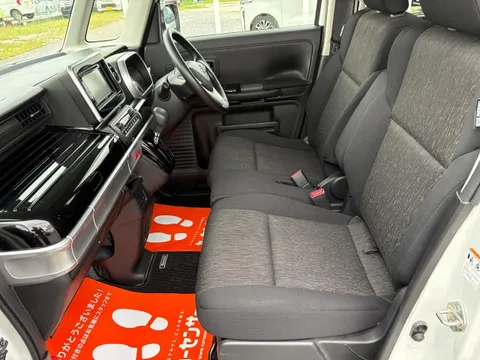 Suzuki Spacia Custom