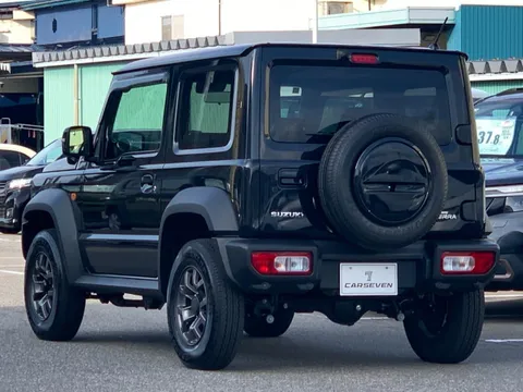 Suzuki Jimny Sierra