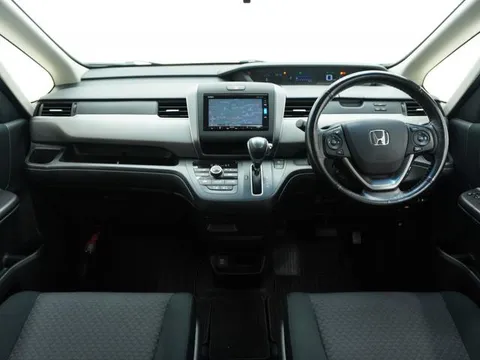 Honda Freed Plus