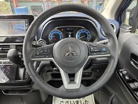 Mitsubishi eK X
