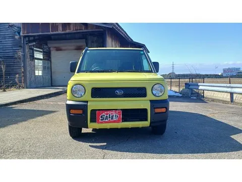 Daihatsu Naked