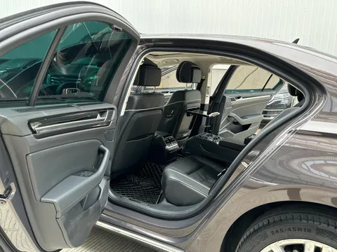 Volkswagen Phideon
