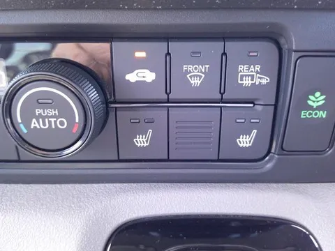 Honda N-BOX Joy