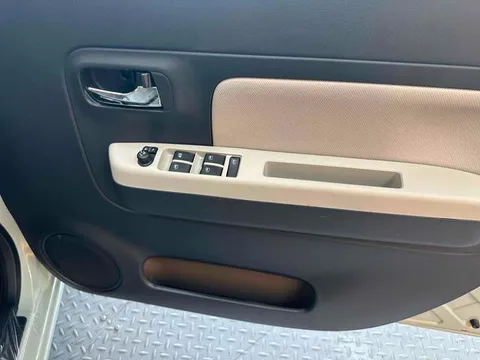 Daihatsu Mira Tocot