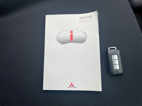 Mitsubishi I