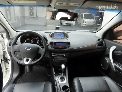 Renault SM3