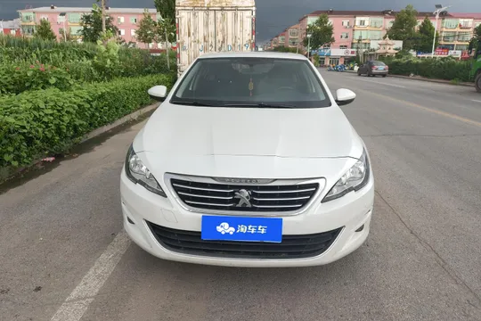 Peugeot 408