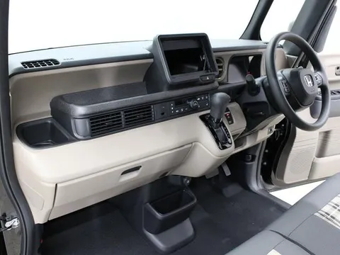 Honda N-BOX Joy