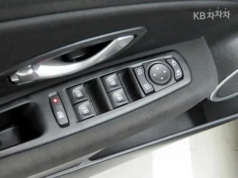 Renault SM3