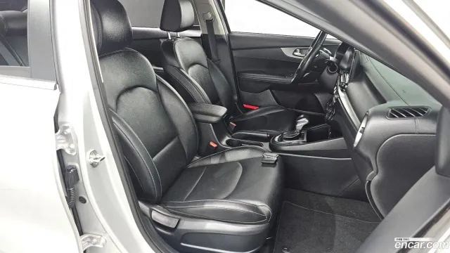 Kia Cerato (K3)