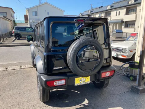 Suzuki Jimny Nomade