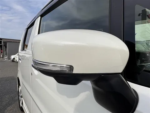 Suzuki Wagon R Stingray
