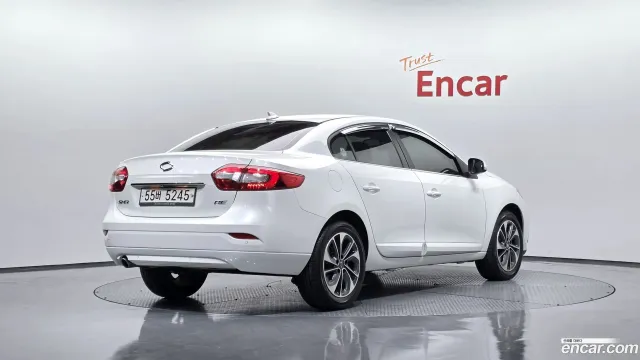Renault SM3