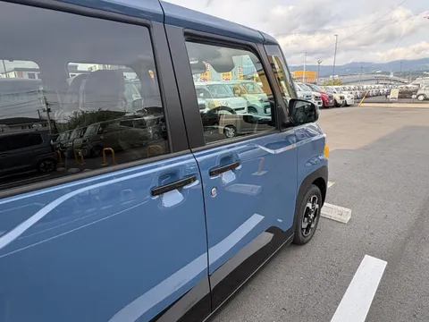 Mitsubishi Delica Mini