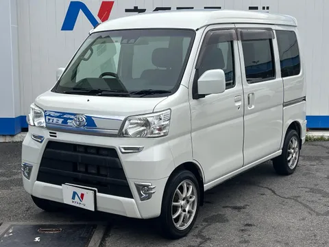 Toyota Pixis Van