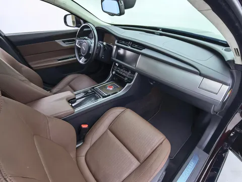 Jaguar XFL