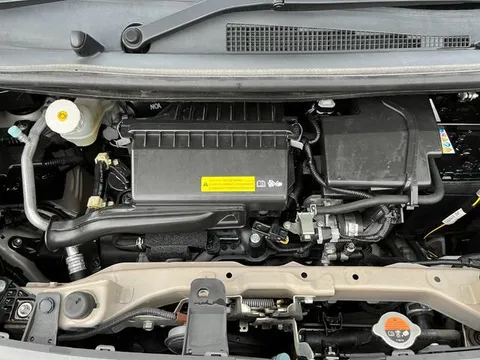 Mitsubishi eK X