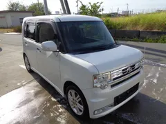 Toyota Pixis Space