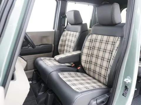 Honda N-BOX Joy