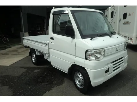 Mitsubishi Minicab Truck