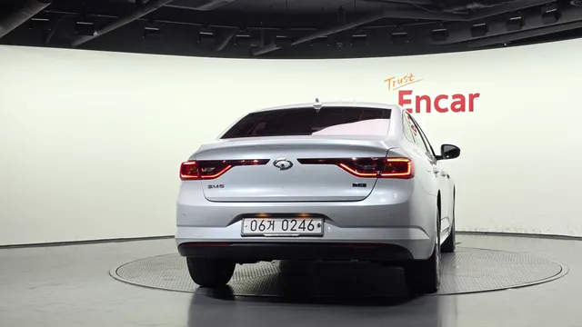 Renault Talisman (SM6)